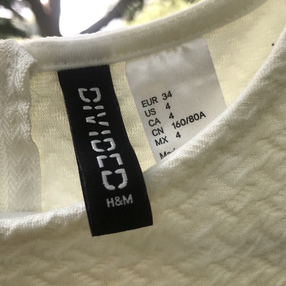 White H&M Cocktail Dress - Unique Back Detailing - Picture 4 of 4